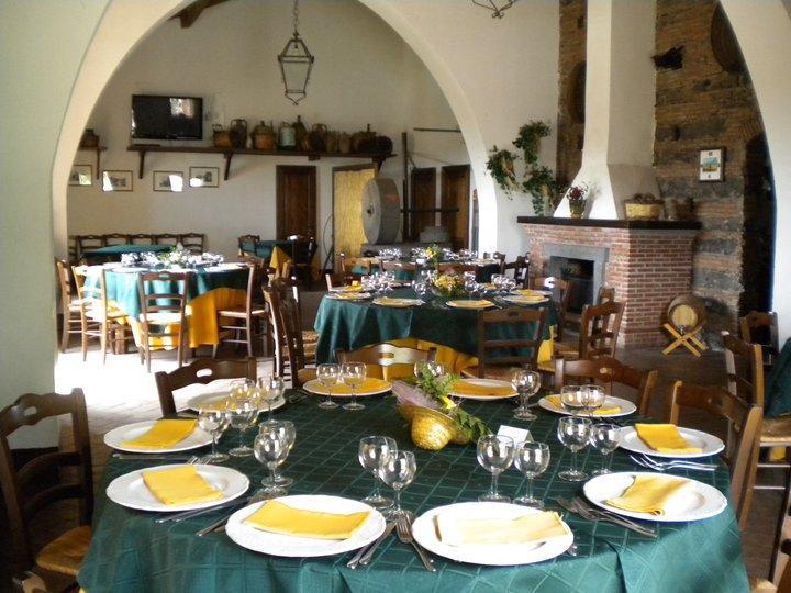 Il Casale Dell'Etna Villa Paterno  Exteriör bild