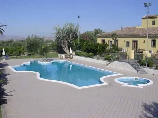 Il Casale Dell'Etna Villa Paterno  Exteriör bild